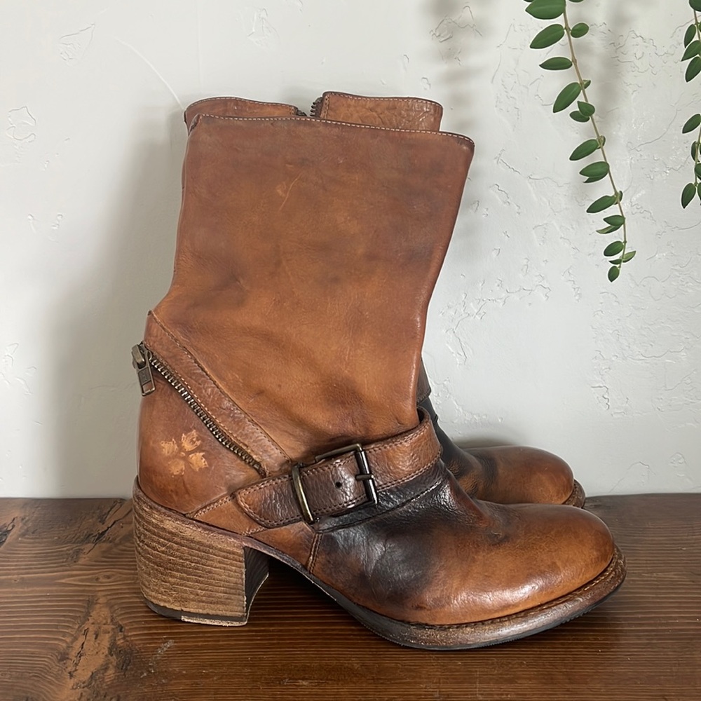 Patricia nash leather Lambardy boots in great condition western